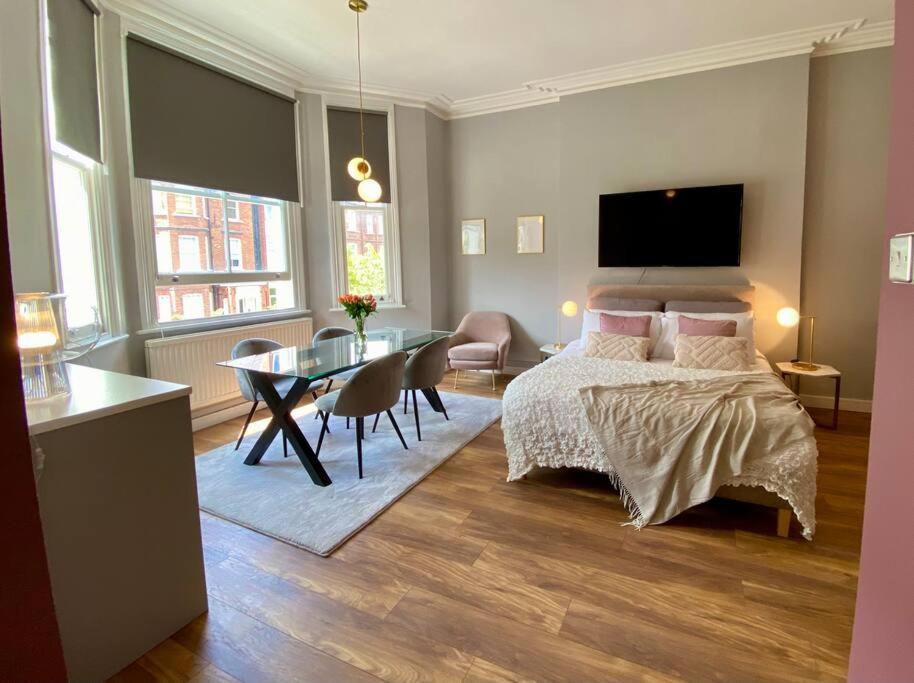 Studio For 3 Near Regents Park N5 Londra Esterno foto