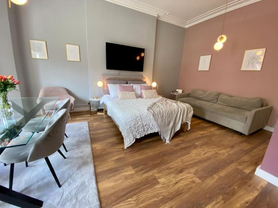 Studio For 3 Near Regents Park N5 Londra Esterno foto