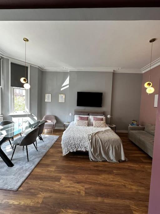 Studio For 3 Near Regents Park N5 Londra Esterno foto