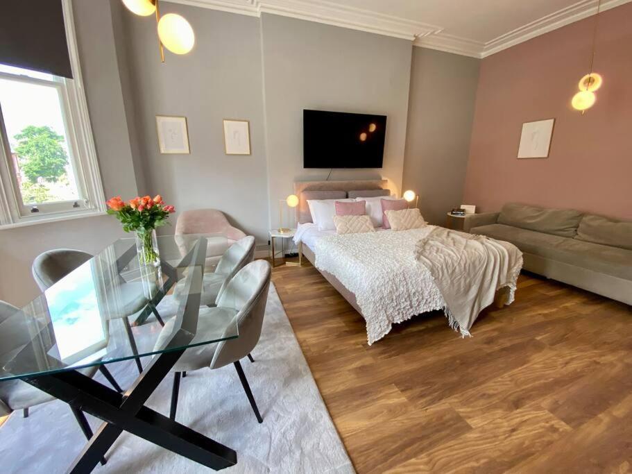 Studio For 3 Near Regents Park N5 Londra Esterno foto